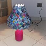 LAMPADA DI CARTA E BOTTIGLIA