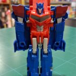 TRANSFORMER OPTIMUS PRIME TRUCK