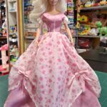 BARBIE (vestito lungo con rose)