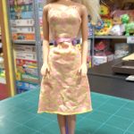 BARBIE abito giallino con rosa fucsia