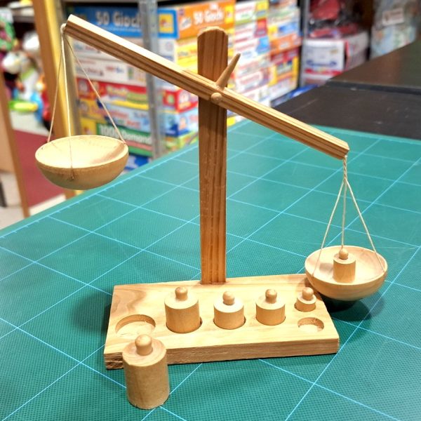 MINI BILANCIA IN LEGNO